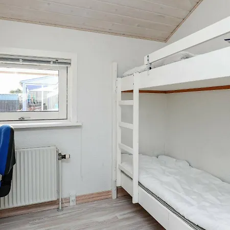 Three-bedroom In 17