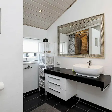 Three-bedroom In 17 * Blokhus