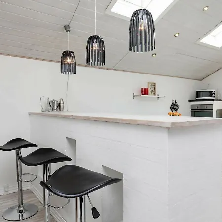 Three-bedroom In 17